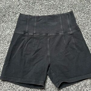 Black aerie biker shorts